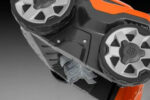 Husqvarna S 138i Vertikutierer mit Akku und Ladegerät – Bild 7